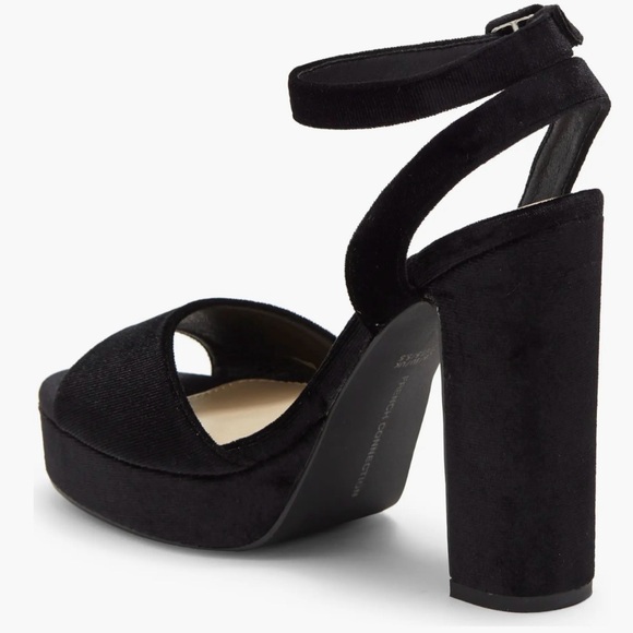 NWT French Connection Black Velvet Taryn Platform Peep Toe Pump - Picture 3 of 3